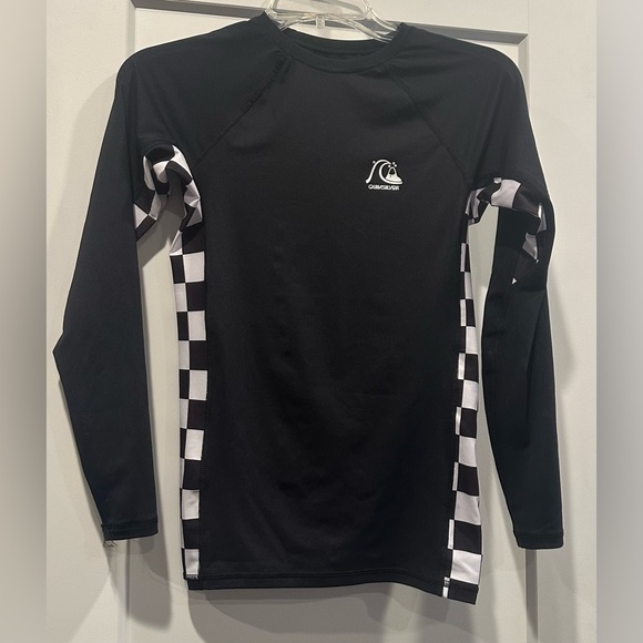 Kids/Youth Quiksilver Black and White Checkered Rash Guard - Picture 1 of 3